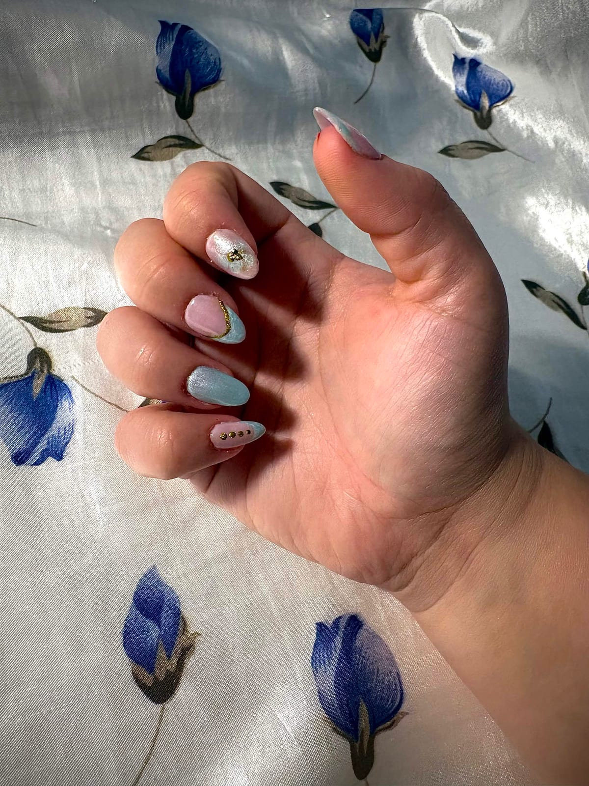 Pose d'ongles à domicile à Toulouse par Press by Léa (exemple 2)