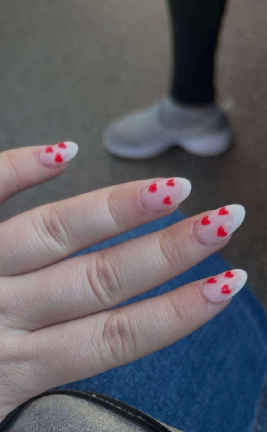 Pose d'ongles à domicile à Toulouse par Press by Léa (exemple 3)